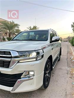 تويوتا لاندكروزر